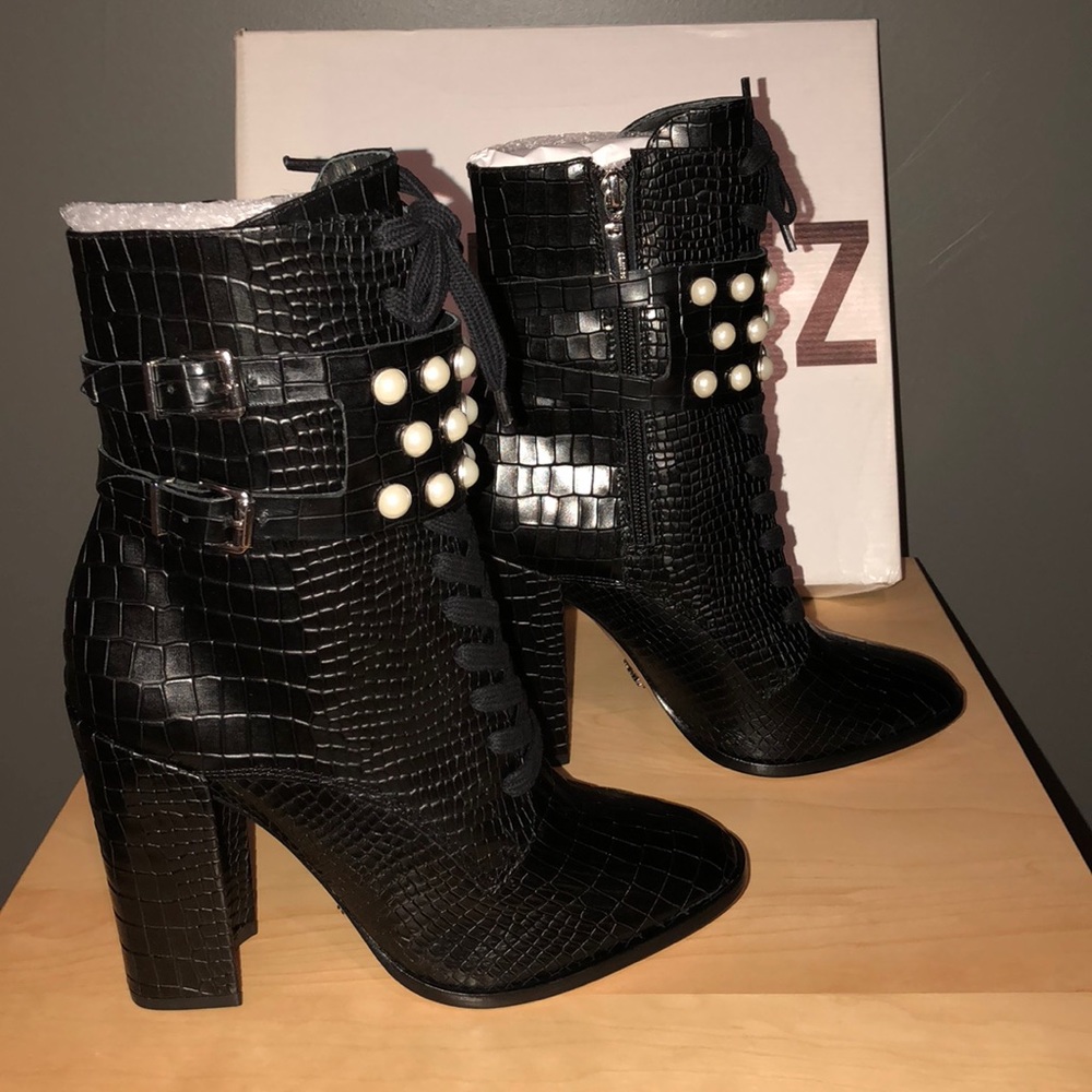 Schutz Leysi Croc boot - Picture 2 of 7